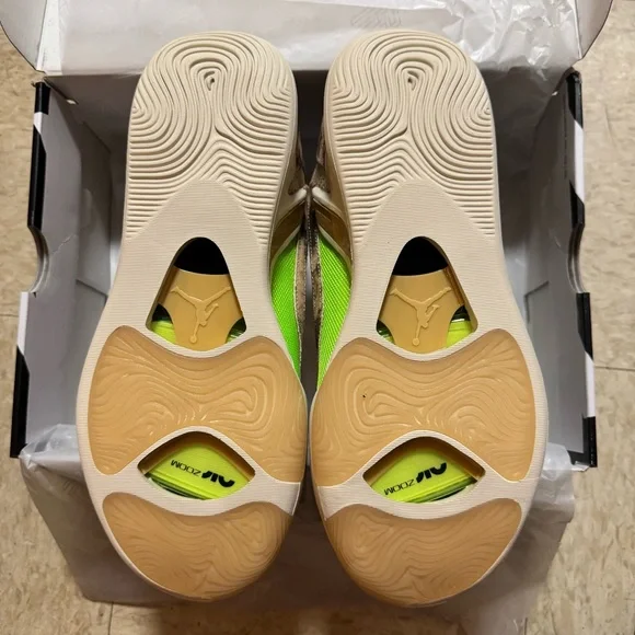 Jayson Tatum 1 “tunnel walker” - Picture 6 of 6